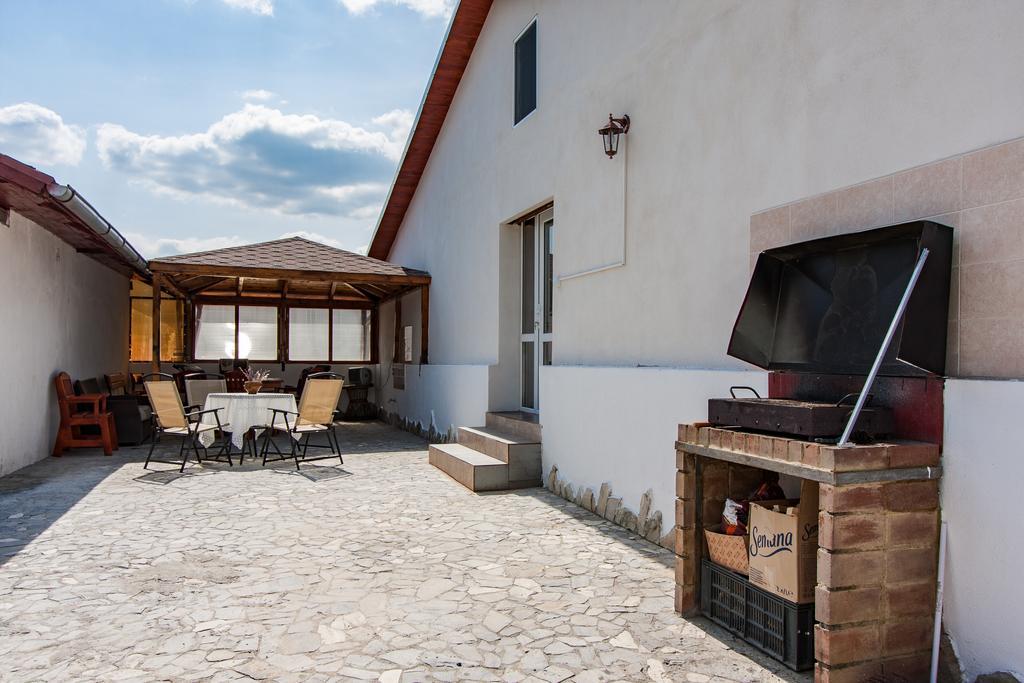 Casa Arbo Hotel Călimăneşti Kültér fotó